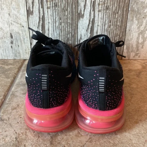 Nike Flyknit max shoes - Picture 5 of 12